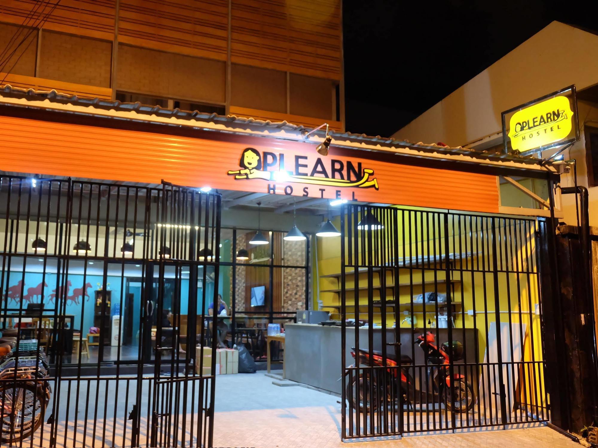 Top Best Hostel Chiangmai Чиангмай Экстерьер фото