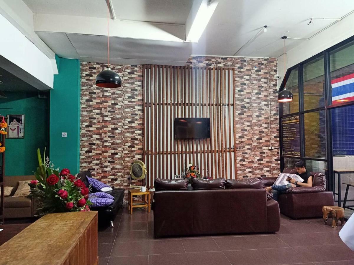 Top Best Hostel Chiangmai Чиангмай Экстерьер фото